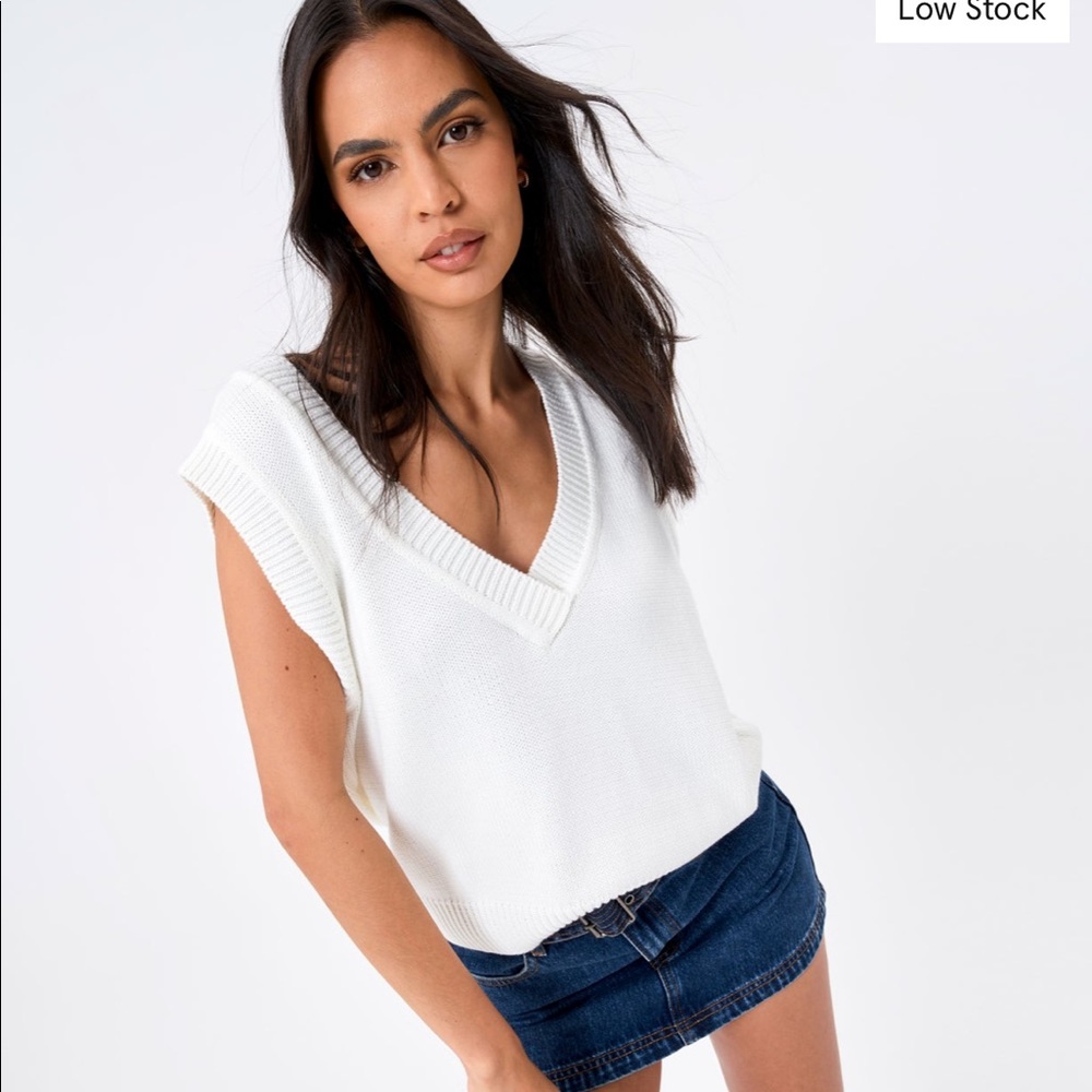 Glassons Oversized Knit Vest